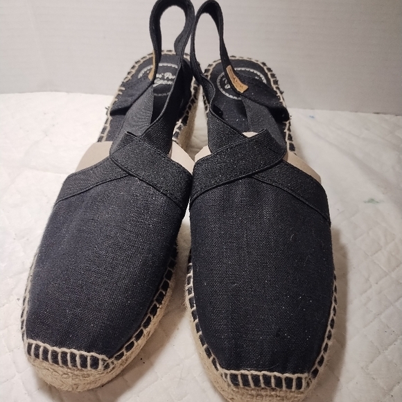 Toni Pons Navy Espadrille Sandals - Picture 1 of 7